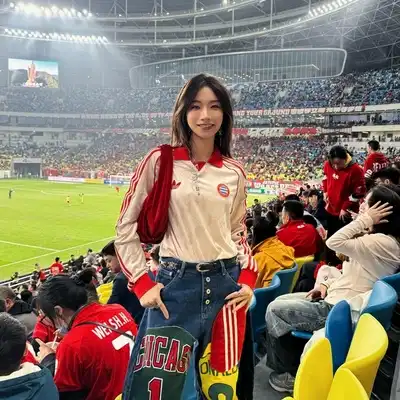 卢志